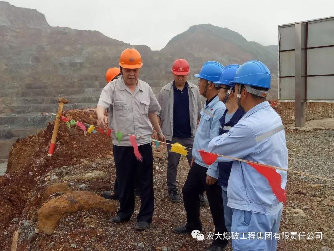 微信图片_20191204104527.jpg 微信图片_20191204104527.jpg